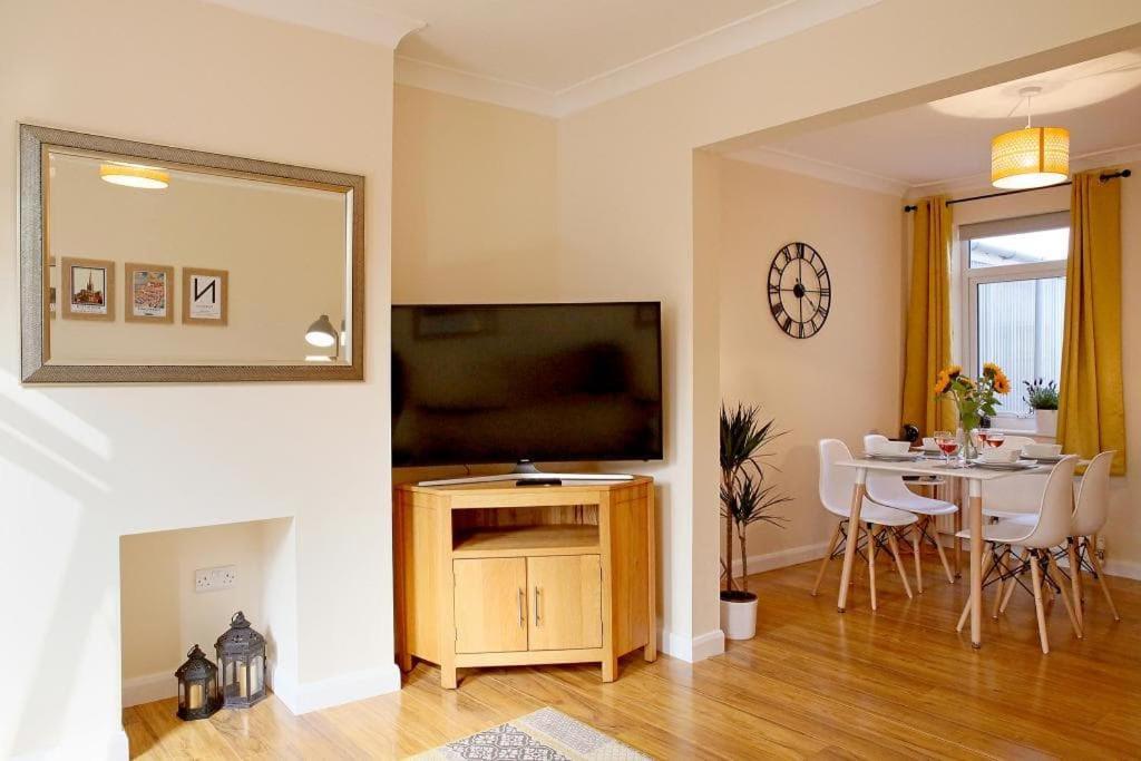 Stylish Norwich Stay Near Cathedral With Parking Kültér fotó